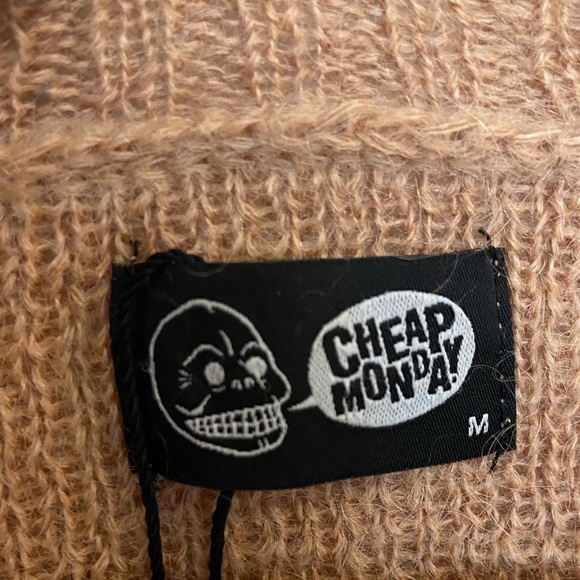 Cropped Cardigan - Picture 3 of 5